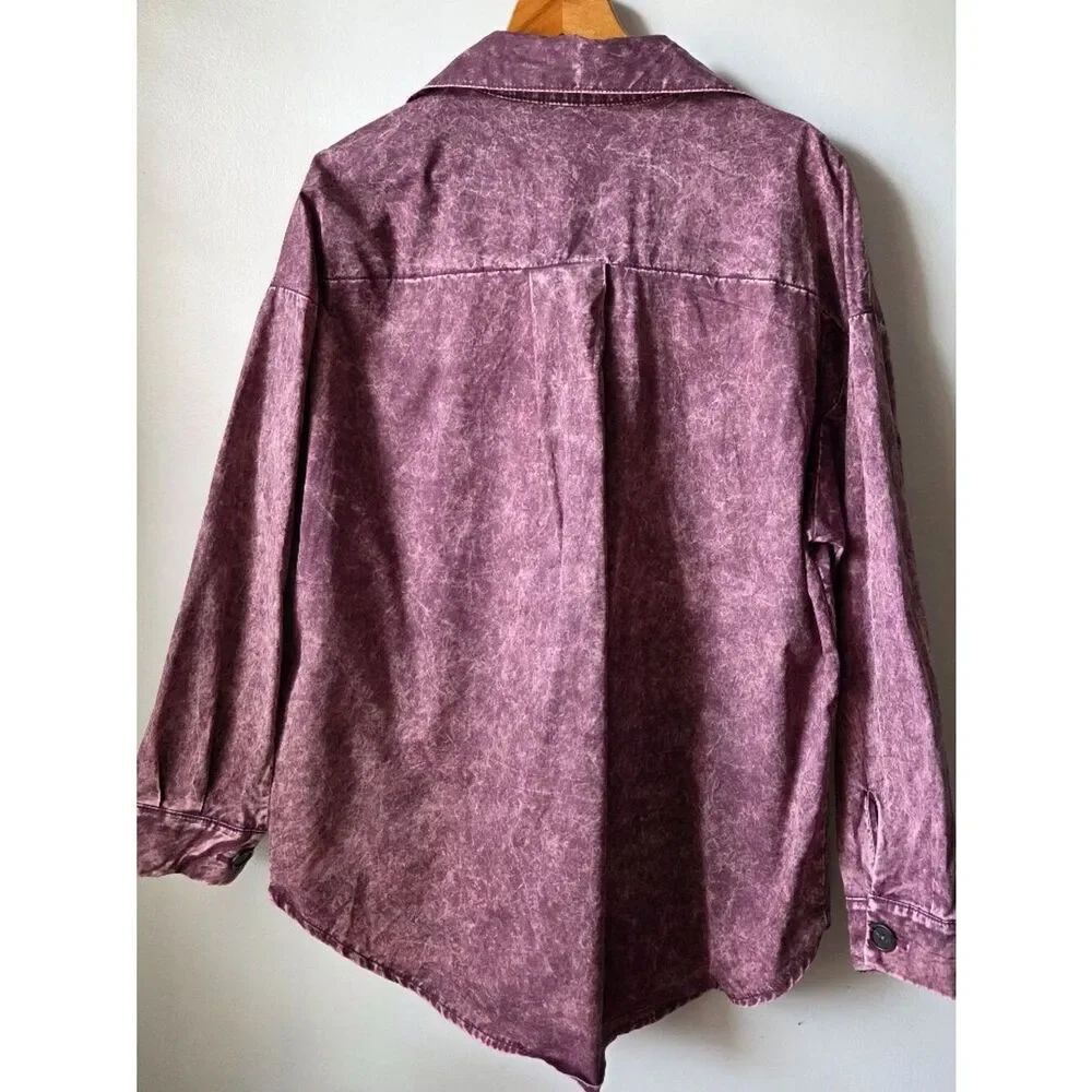 EUC LIKE NEW ZENANA ACID WASH AUBERGINE LONGSLEEVES BUTTONED SHIRT SIZE M - Picture 2 of 15